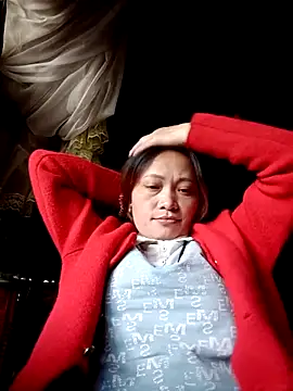 huhu-sexxy online show from November 26, 2025, 1:05 am