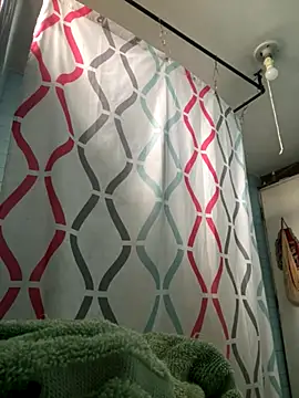 Zoe fire online show from November 9, 2025, 5:39 pm