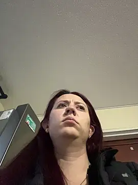 Zoe fire online show from February 2, 2026, 11:09 am