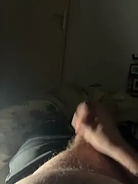 creamydeluxe online show from December 22, 2025, 11:49 pm