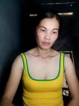 Snapshot of Style-lee chatting on October 17, 2025, 4:16 am Style-lee online show from October 17, 2025, 4:16 am