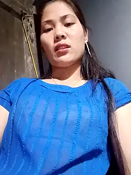 Snapshot of Lyssa-a chatting on November 13, 2025, 1:20 am Lyssa-a online show from November 13, 2025, 1:20 am