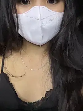 Snapshot of Tina-03 chatting on October 30, 2025, 4:48 pm Tina-03 online show from October 30, 2025, 4:48 pm