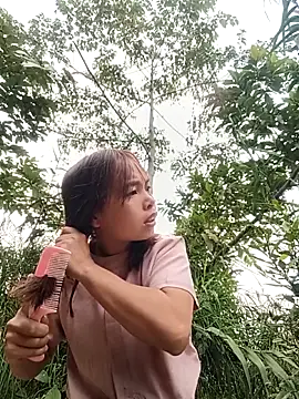 Nguyet2k4 online show from December 23, 2025, 12:54 am