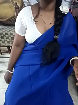 Snapshot of Nikitha_telugu chatting on October 21, 2025, 5:07 am Nikitha telugu online show from October 21, 2025, 5:07 am