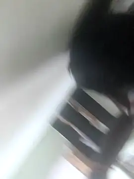 Vickyins480000 online show from December 15, 2025, 4:57 pm