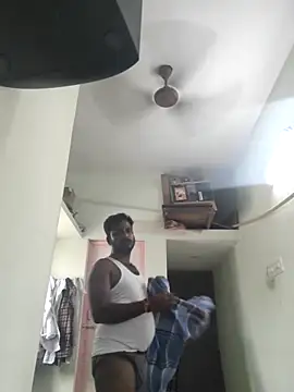 Vickyins480000 online show from November 5, 2025, 8:39 am