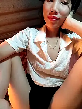 Snapshot of -Kem-01 chatting on February 11, 2026, 10:42 pm -Kem-01 online show from February 11, 2026, 10:42 pm