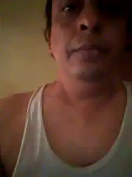 Snapshot of svk_05 chatting on November 4, 2025, 5:11 am svk 05 online show from November 4, 2025, 5:11 am