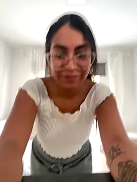 Snapshot of ImDanna chatting on October 14, 2025, 2:39 pm ImDanna online show from October 14, 2025, 2:39 pm
