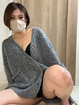 Io chaaan xxx online show from November 18, 2025, 1:43 am