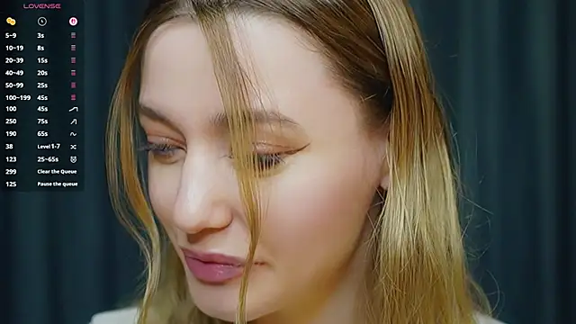 Snapshot of StarryMary chatting on November 19, 2025, 9:04 pm StarryMary online show from November 19, 2025, 9:04 pm