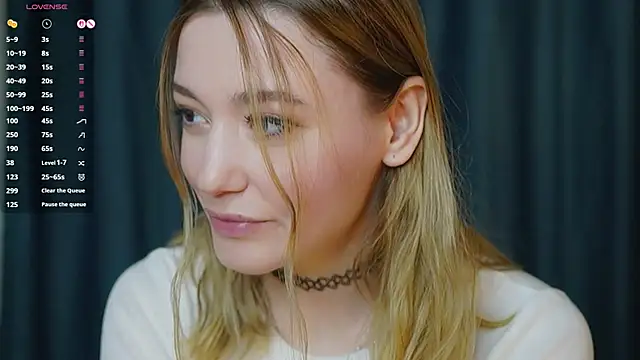 Snapshot of StarryMary chatting on November 21, 2025, 9:03 pm StarryMary online show from November 21, 2025, 9:03 pm