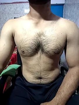 Snapshot of imyoungboymay chatting on November 7, 2025, 6:29 am imyoungboymay online show from November 7, 2025, 6:29 am