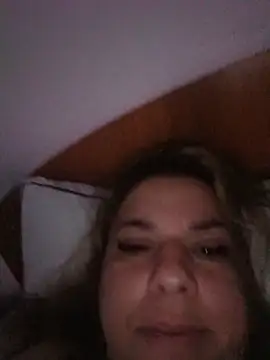BelleInna online show from May 21, 2026, 2:53 am