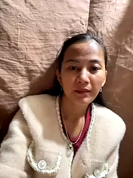 Snapshot of Miss-World00 chatting on November 20, 2025, 2:34 am Miss-World00 online show from November 20, 2025, 2:34 am