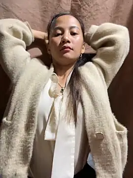 Snapshot of Miss-World00 chatting on November 22, 2025, 11:42 am Miss-World00 online show from November 22, 2025, 11:42 am