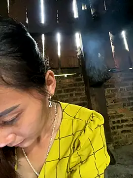 Snapshot of Miss-World00 chatting on October 20, 2025, 3:41 am Miss-World00 online show from October 20, 2025, 3:41 am