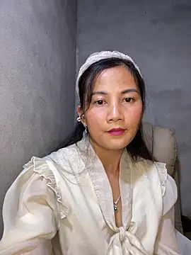 Snapshot of Miss-World00 chatting on December 14, 2025, 8:09 am Miss-World00 online show from December 14, 2025, 8:09 am