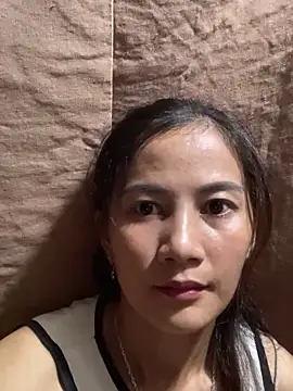 Snapshot of Miss-World00 chatting on October 18, 2025, 2:57 am Miss-World00 online show from October 18, 2025, 2:57 am