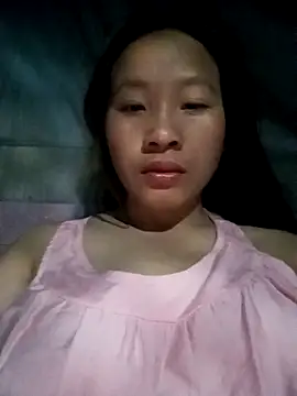 Snapshot of Mising5022 chatting on December 3, 2025, 1:54 pm Mising5022 online show from December 3, 2025, 1:54 pm