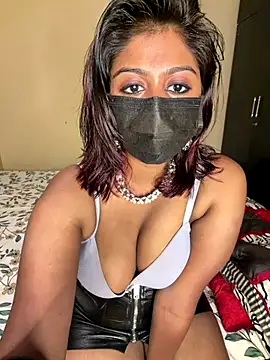 Snapshot of payal_mittal chatting on November 17, 2025, 11:42 pm payal mittal online show from November 17, 2025, 11:42 pm