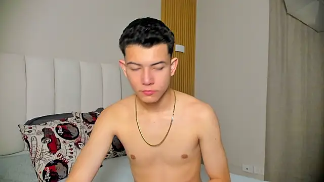 Snapshot of FireGuy_99 chatting on November 27, 2025, 1:11 pm FireGuy 99 online show from November 27, 2025, 1:11 pm