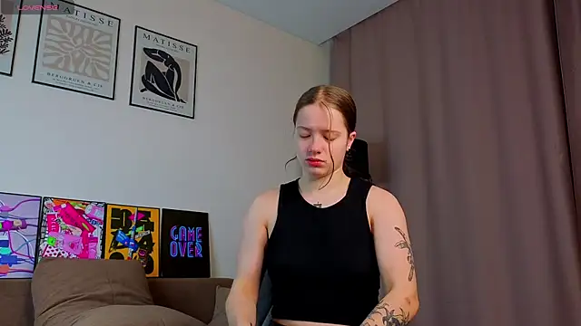 Snapshot of JonDatko chatting on November 15, 2025, 4:27 am JonDatko online show from November 15, 2025, 4:27 am