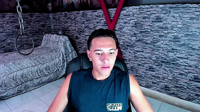 Snapshot of Hayden_Boy_ chatting on October 25, 2025, 1:34 pm Hayden Boy online show from October 25, 2025, 1:34 pm