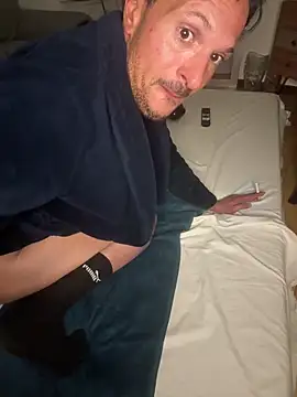 Zackooo1 online show from February 11, 2026, 1:27 am