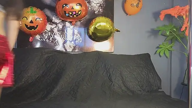 Snapshot of celestesecrett chatting on October 31, 2025, 4:58 pm celestesecrett online show from October 31, 2025, 4:58 pm