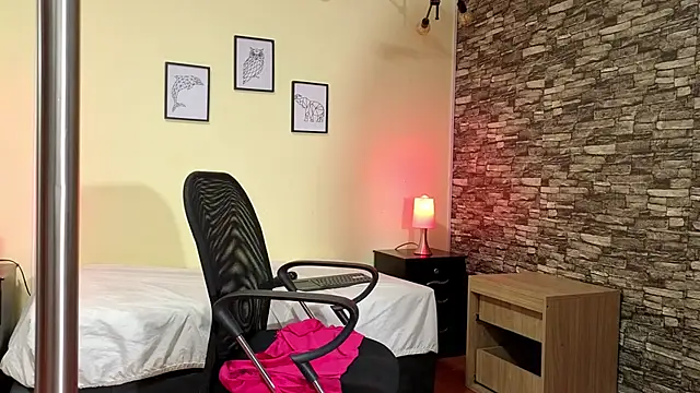 Snapshot of TokyoSky chatting on March 11, 2026, 7:41 pm TokyoSky online show from March 11, 2026, 7:41 pm