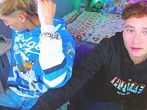 Snapshot of Latin_boysxxxx chatting on November 30, 2025, 2:34 am Latin boysxxxx online show from November 30, 2025, 2:34 am