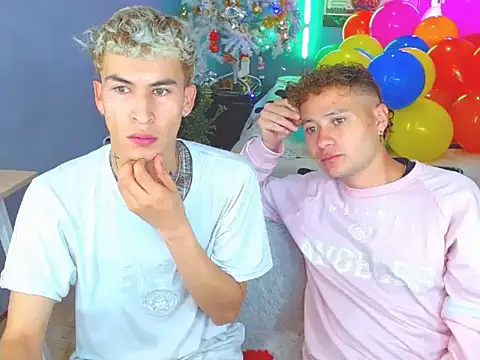 Snapshot of Latin_boysxxxx chatting on November 15, 2025, 12:03 am Latin boysxxxx online show from November 15, 2025, 12:03 am