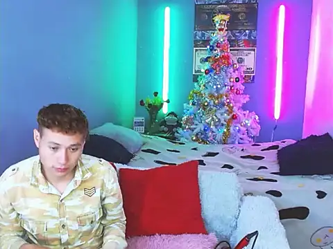 Snapshot of Latin_boysxxxx chatting on November 27, 2025, 11:38 pm Latin boysxxxx online show from November 27, 2025, 11:38 pm