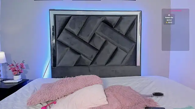 Snapshot of zoe_longhair chatting on November 6, 2025, 7:40 pm zoe longhair online show from November 6, 2025, 7:40 pm