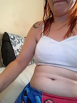 Snapshot of PorcelainDoll1 chatting on December 5, 2025, 4:38 pm PorcelainDoll1 online show from December 5, 2025, 4:38 pm