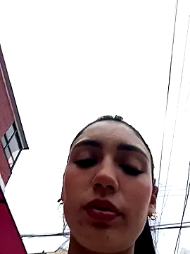 Arianaa Toro online show from November 6, 2025, 12:53 pm