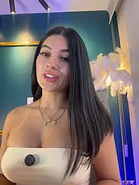 Rashel Frost  online show from July 14, 2026, 4:57 pm