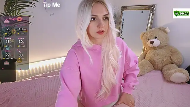 Snapshot of cute_cake chatting on November 11, 2025, 5:30 pm cute cake online show from November 11, 2025, 5:30 pm