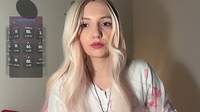 cute cake online show from January 7, 2026, 7:24 am