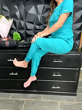 celia-hot online show from October 19, 2025, 7:11 am