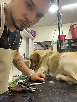 Snapshot of Leonardmoppet chatting on October 25, 2025, 9:26 pm Leonardmoppet online show from October 25, 2025, 9:26 pm