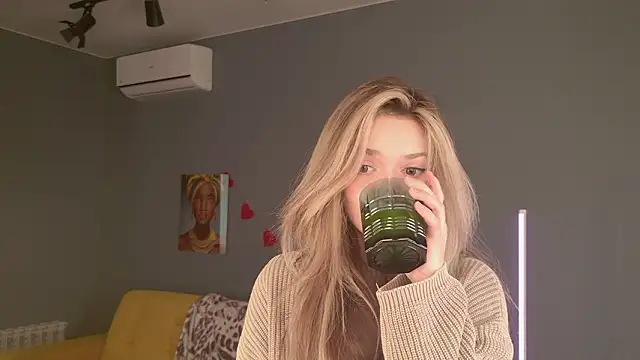 BellaSink online show from March 1, 2026, 5:40 am