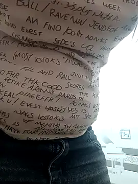 Snapshot of Myzak- chatting on February 19, 2026, 7:22 pm Myzak- online show from February 19, 2026, 7:22 pm