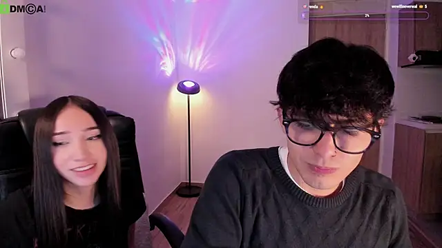 Snapshot of Mikeyvioleta_ chatting on April 21, 2026, 1:53 am Mikeyvioleta online show from April 21, 2026, 1:53 am