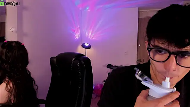 Mikeyvioleta  online show from March 17, 2026, 10:51 am