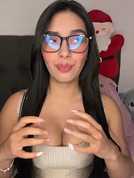 Snapshot of MiaSofia__ chatting on November 27, 2025, 5:19 am MiaSofia online show from November 27, 2025, 5:19 am