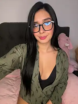 Snapshot of MiaSofia__ chatting on November 4, 2025, 3:54 am MiaSofia online show from November 4, 2025, 3:54 am