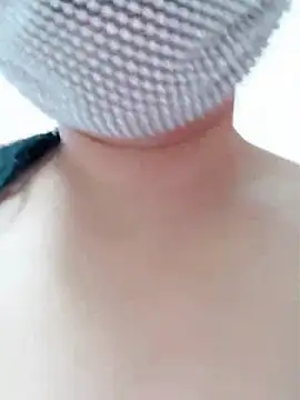 Snapshot of piug321 chatting on October 31, 2025, 9:39 am piug321 online show from October 31, 2025, 9:39 am